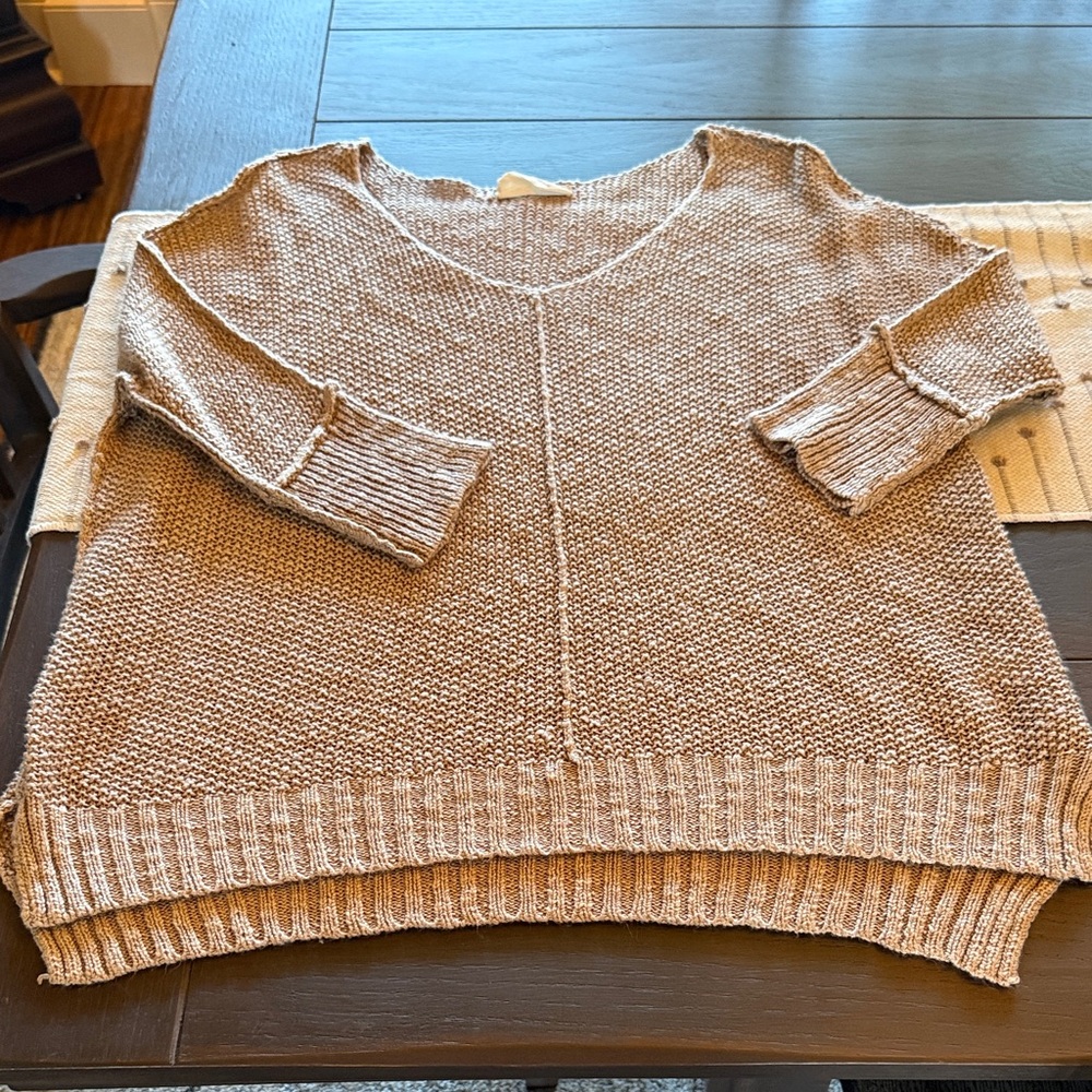 Relaxed V-Neck Chunky Knit Sweater - Neutral Taupe
